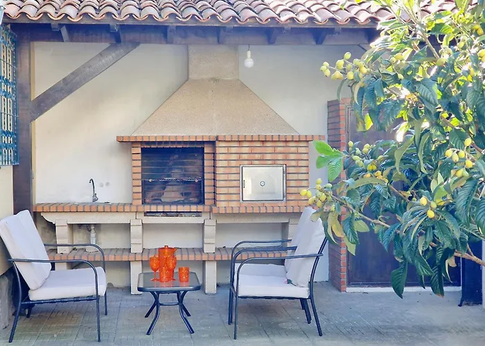 Mbird Rosario Family House